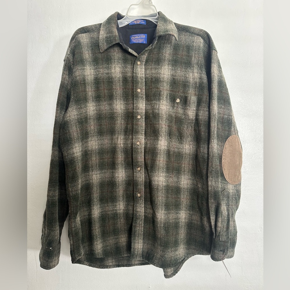 VTG 1970s Pendleton US Men's Large 100% Virgin Wool  Button Down shirt